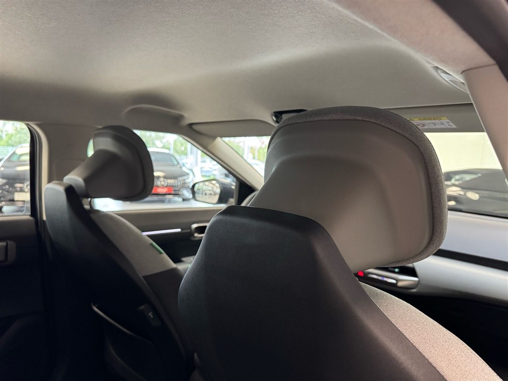Kia EV4 Standard Range Access 204HK 5d Aut. - Image 12