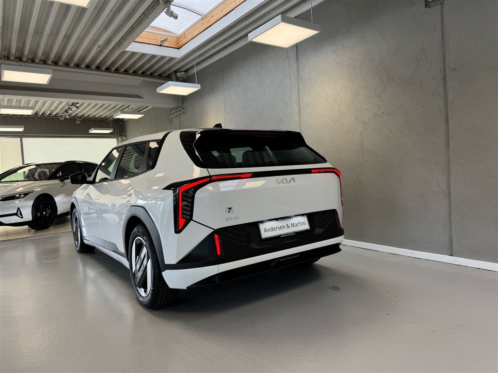 Kia EV4 Standard Range Access 204HK 5d Aut. - Image 6