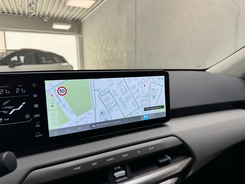 Kia EV4 Standard Range Access 204HK 5d Aut. - Image 15