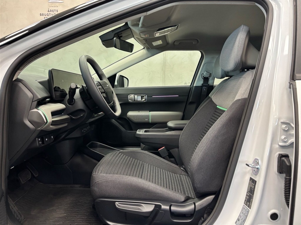 Kia EV4 Standard Range Access 204HK 5d Aut. - Image 7