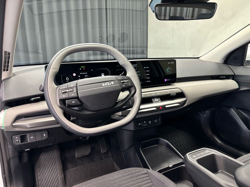 Kia EV4 Standard Range Access 204HK 5d Aut. - Image 9