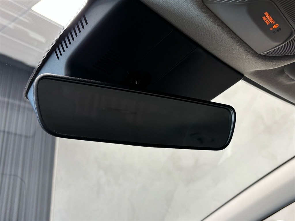 Kia EV4 Standard Range Access 204HK 5d Aut. - Image 32