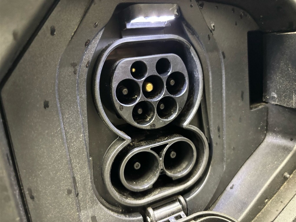Kia EV4 Standard Range Access 204HK 5d Aut. - Image 33