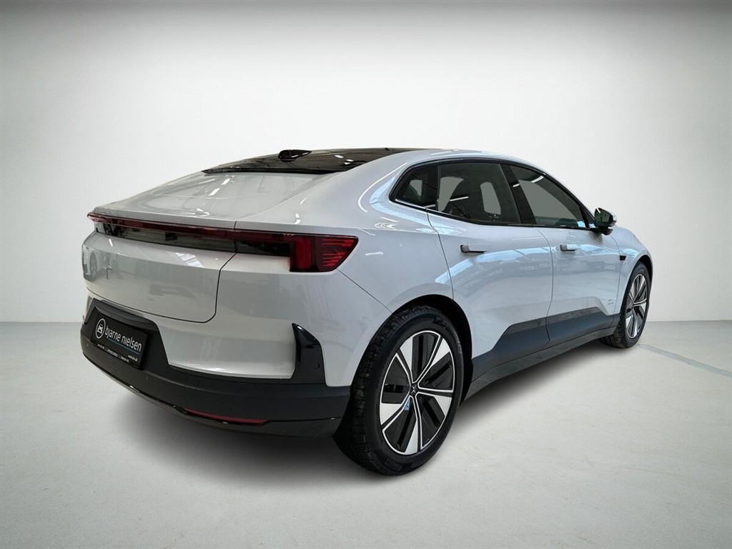 Polestar 4 EL LRSM Plus Pilot 272HK 5d Aut. - Image 2