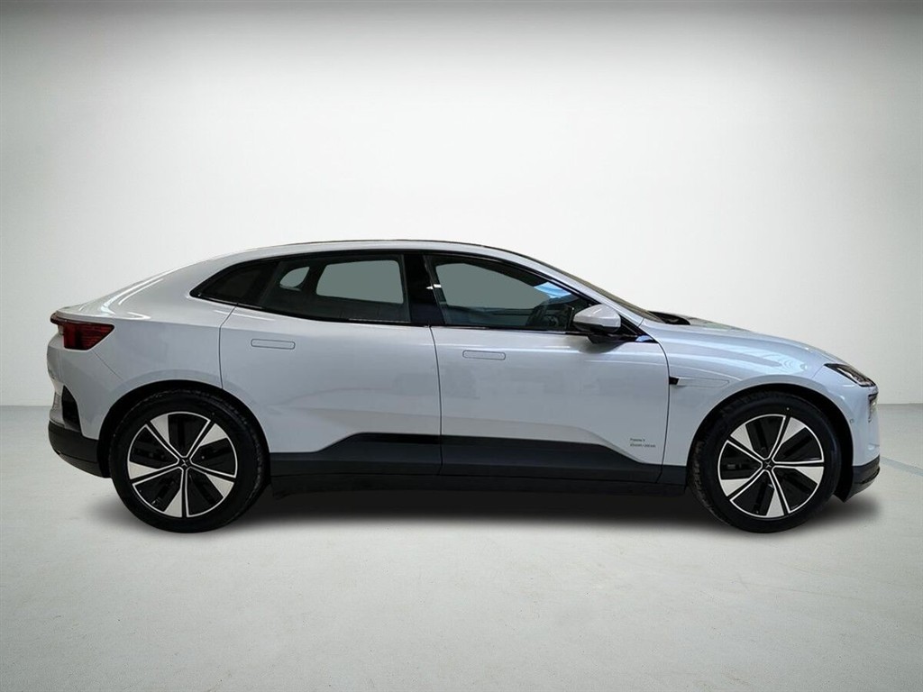 Polestar 4 EL LRSM Plus Pilot 272HK 5d Aut. - Image 5