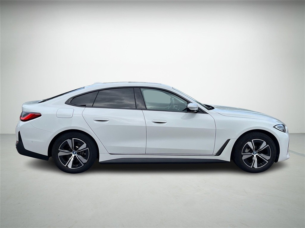 BMW i4 eDrive40 Gran Coupé EL Charged Plus 340HK 5d Aut. - Image 4
