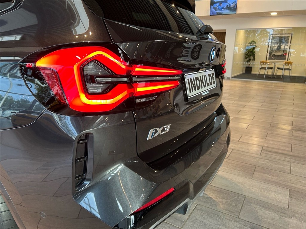 BMW iX3 EL M-Sport Charged Plus 286HK 5d Aut. - Image 17