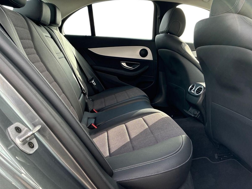 Mercedes-Benz E300 e 2,0 Plugin-hybrid Premium 9G-Tronic 320HK 9g Aut. - Image 10
