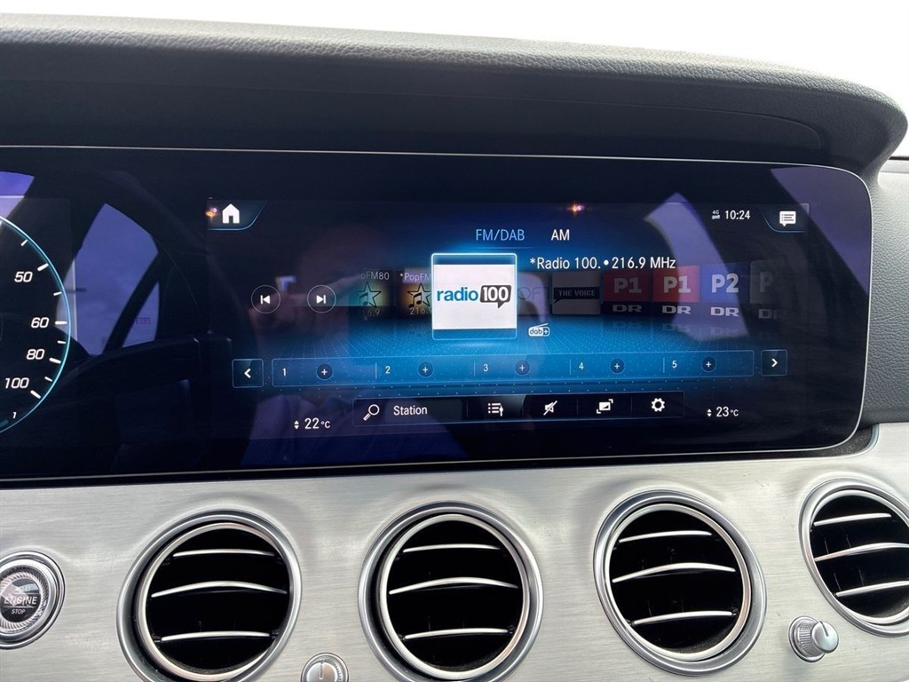 Mercedes-Benz E300 e 2,0 Plugin-hybrid Premium 9G-Tronic 320HK 9g Aut. - Image 14