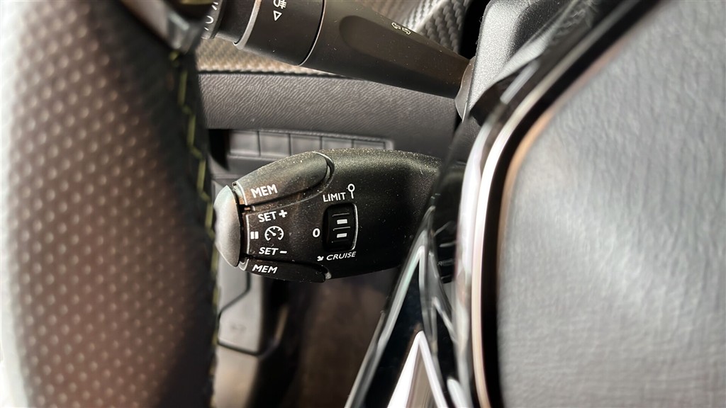 Peugeot e-208 EL GT 156HK 5d Aut. - Image 14