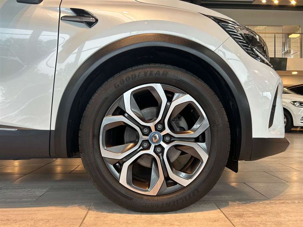 Renault Captur 1,6 E-TECH Plugin-hybrid Intens 160HK 5d Aut. - Image 4