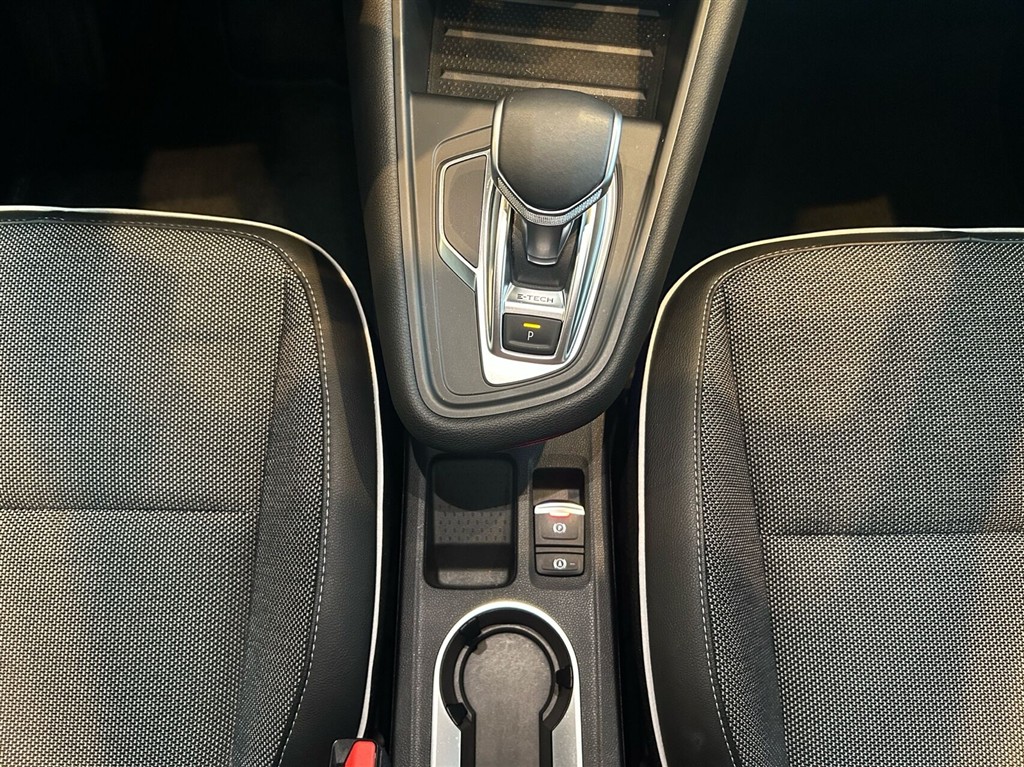 Renault Captur 1,6 E-TECH Plugin-hybrid Intens 160HK 5d Aut. - Image 11