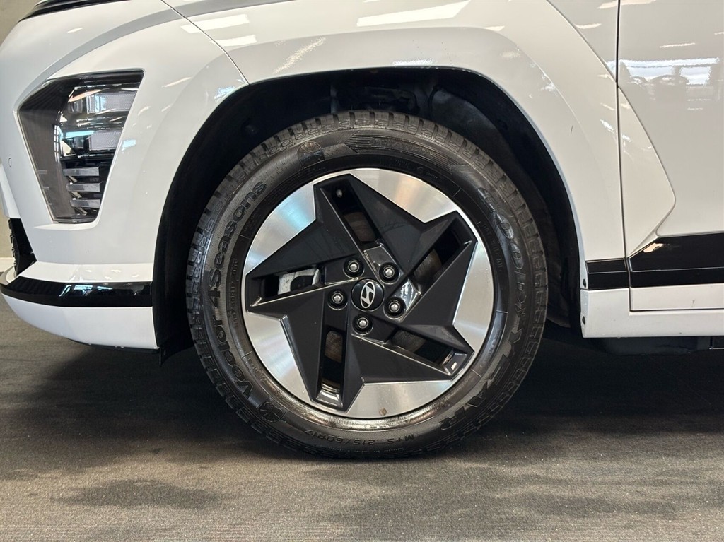 Hyundai Kona Electric 65,4 kWh Essential Long Range 217HK 5d Aut. - Image 6