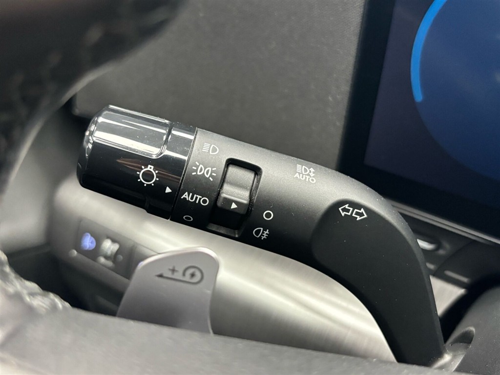 Hyundai Kona Electric 65,4 kWh Essential Long Range 217HK 5d Aut. - Image 34