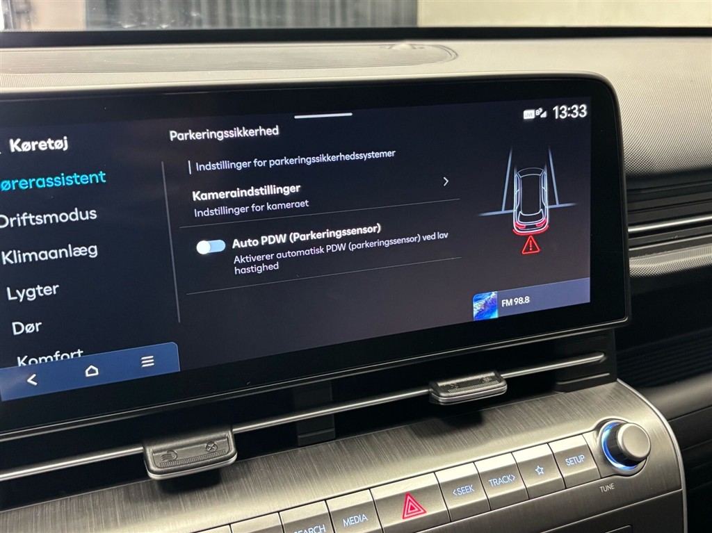 Hyundai Kona Electric 65,4 kWh Essential Long Range 217HK 5d Aut. - Image 25