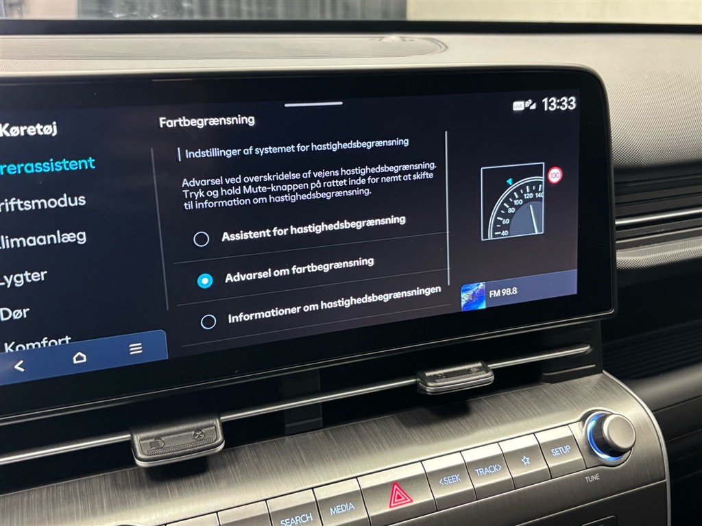Hyundai Kona Electric 65,4 kWh Essential Long Range 217HK 5d Aut. - Image 26