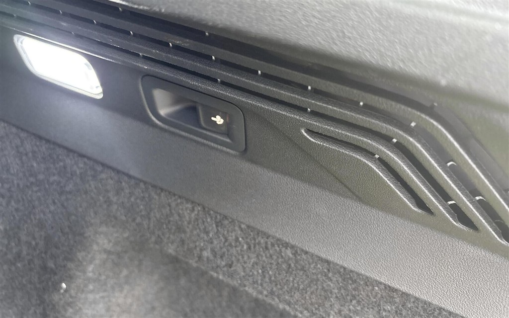 VW ID.4 EL GTX 4Motion 299HK 5d Aut. - Image 19