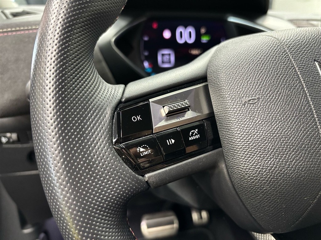 DS DS3 Crossback E-Tense Performance Line+ 156HK 5d Aut. - Image 14