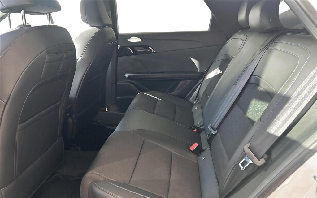 MG MG4 Electric EL Luxury 204HK 5d Aut. - Image 10