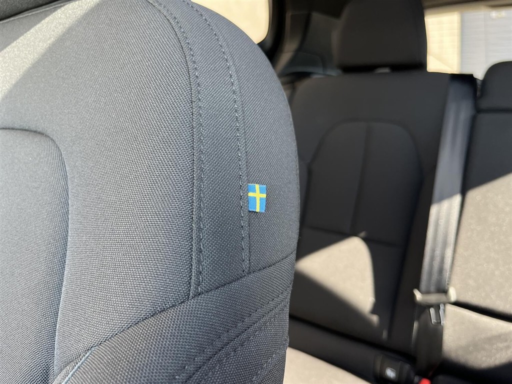 Volvo XC40 Recharge Extended Range Ultimate 252HK 5d Aut. - Image 23