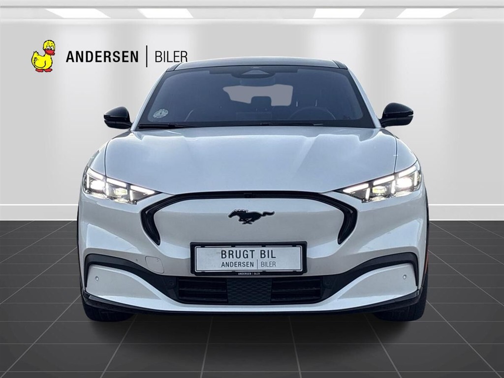 Ford Mustang Mach-E EL UR Premium AWD 351HK 5d Aut. - Image 5