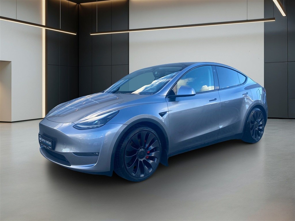 Tesla Model Y EL Performance AWD 534HK 5d Aut.