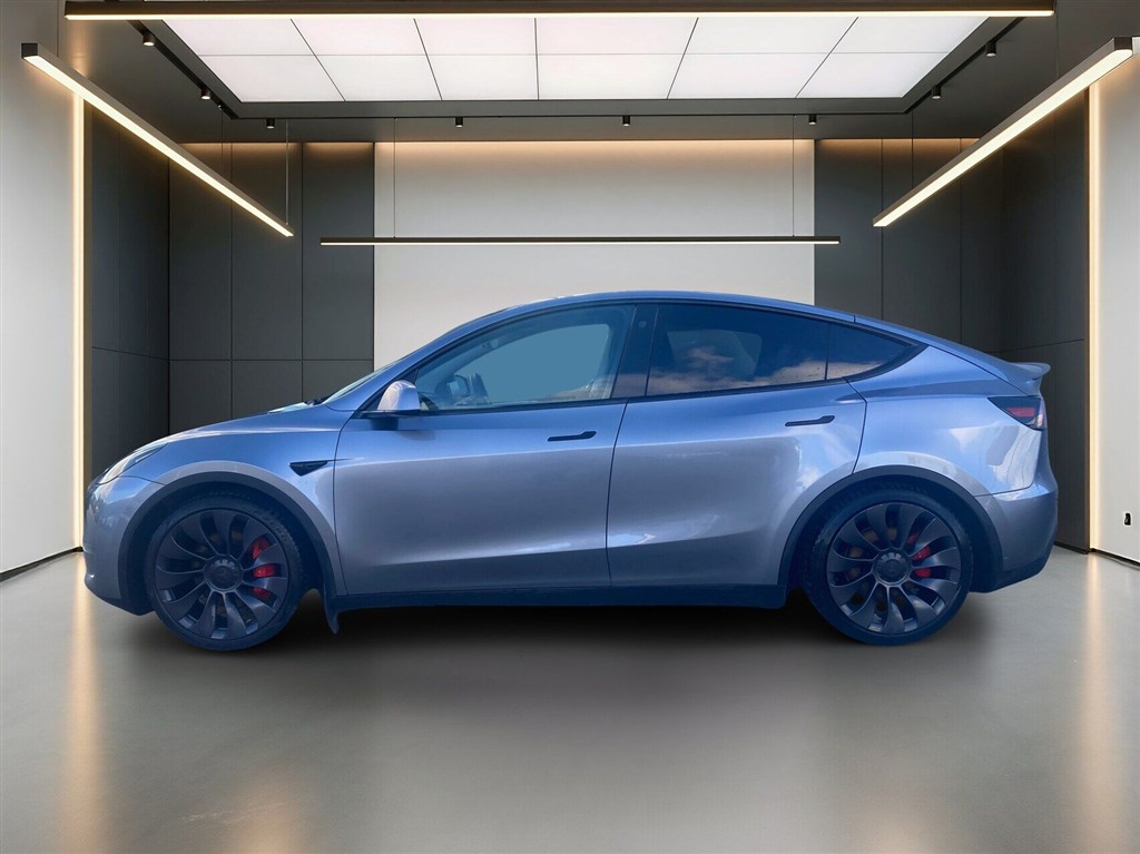 Tesla Model Y EL Performance AWD 534HK 5d Aut. - Image 2