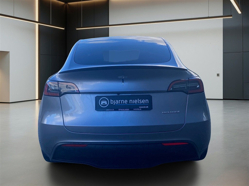 Tesla Model Y EL Performance AWD 534HK 5d Aut. - Image 3