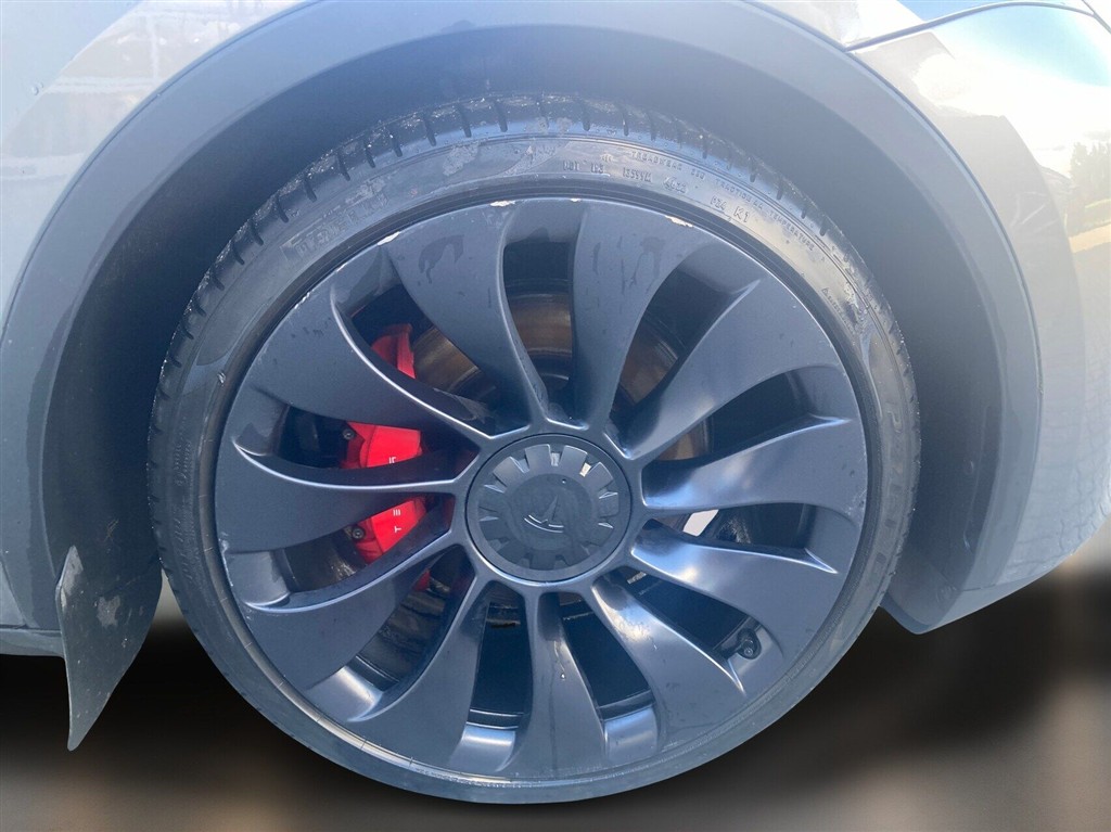 Tesla Model Y EL Performance AWD 534HK 5d Aut. - Image 6
