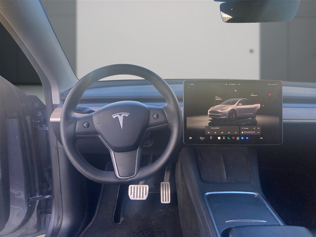 Tesla Model Y EL Performance AWD 534HK 5d Aut. - Image 13