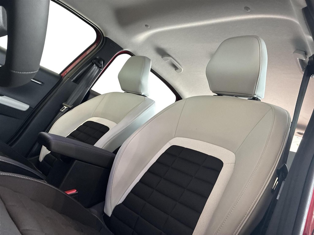 Citroën e-C3 Aircross Extended Range Max 113HK 5d Aut. - Image 10