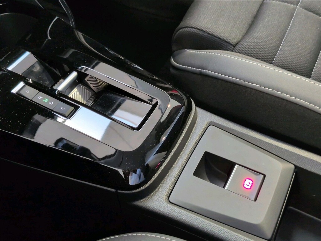 Citroën e-C3 Aircross Extended Range Max 113HK 5d Aut. - Image 14