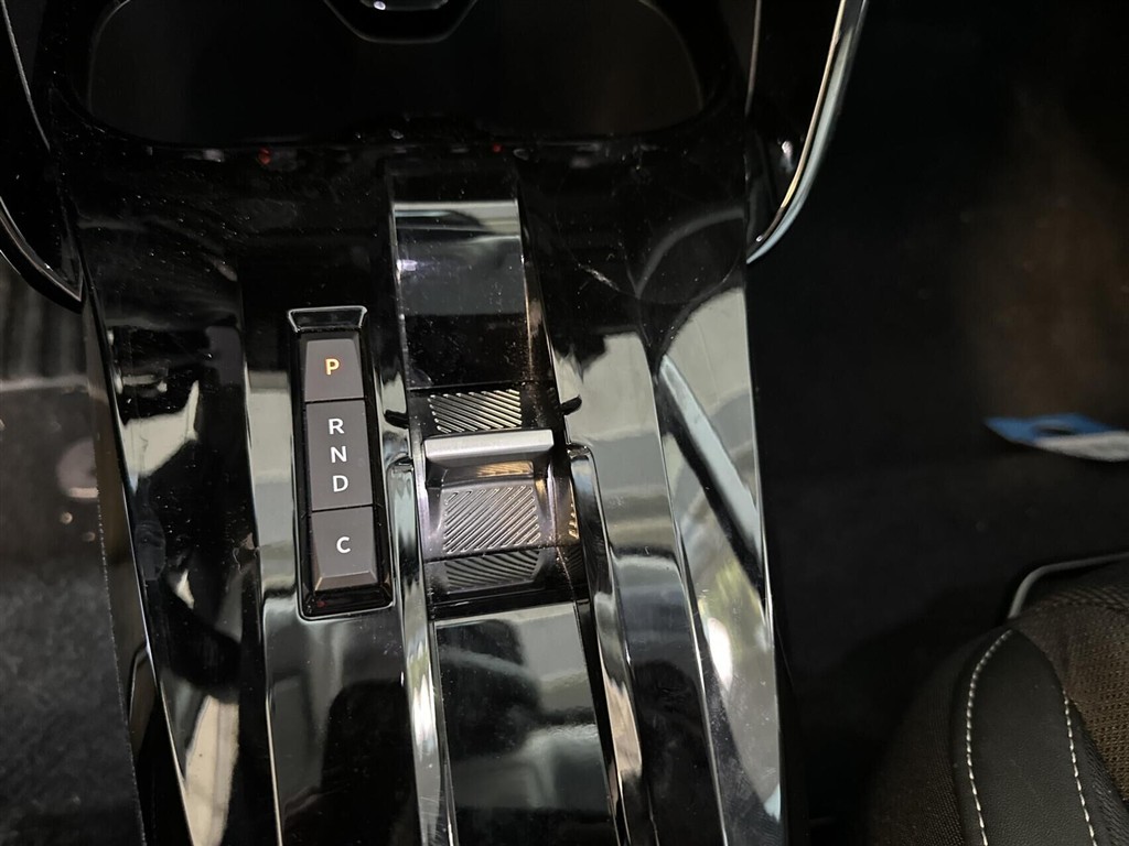 Citroën e-C3 Aircross Extended Range Max 113HK 5d Aut. - Image 17