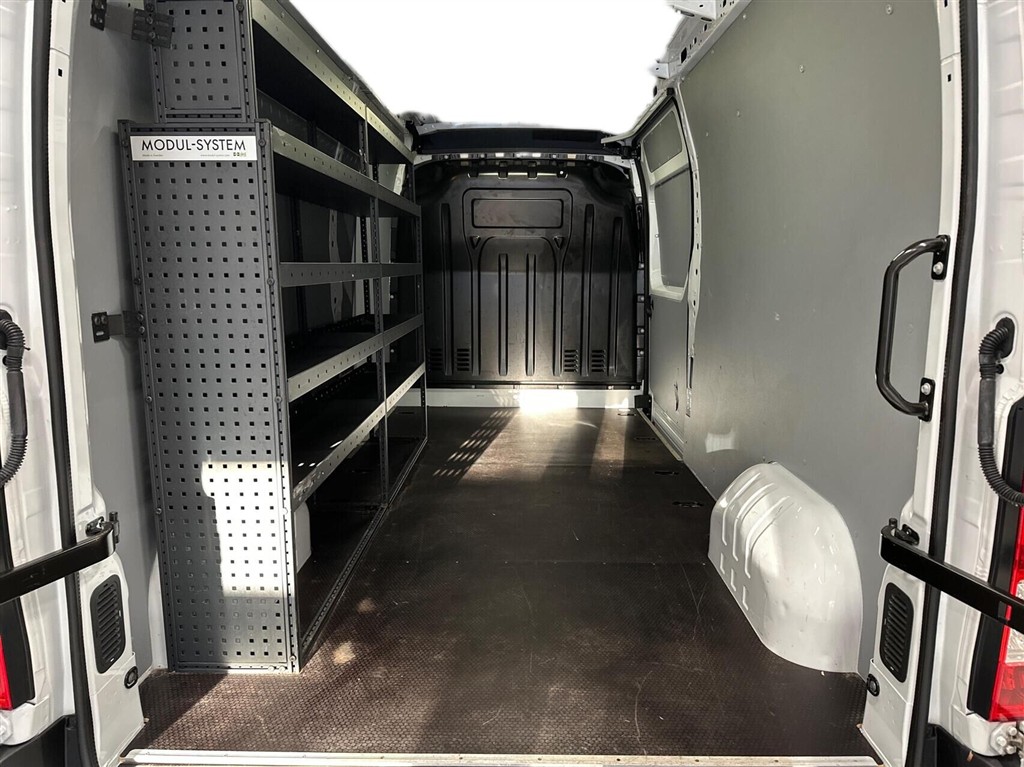 Renault Master T35 L3H2 2,3 DCI TwinTurbo Tekno start/stop Quickshift 180HK Van 6g Aut. - Image 12
