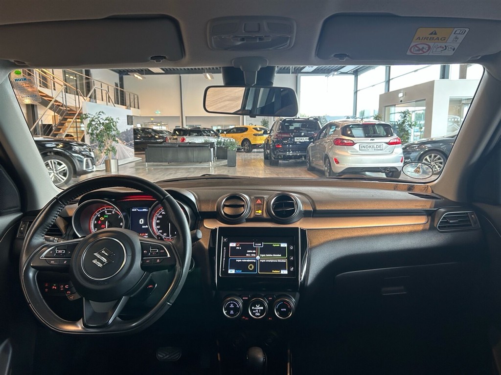 Suzuki Swift 1,2 Dualjet Mild hybrid Exclusive AEB CVT 83HK 5d Trinl. Gear - Image 8