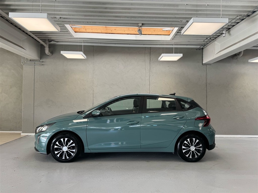 Hyundai i20 1,2 MPI Essential Komfort 84HK 5d - Image 4