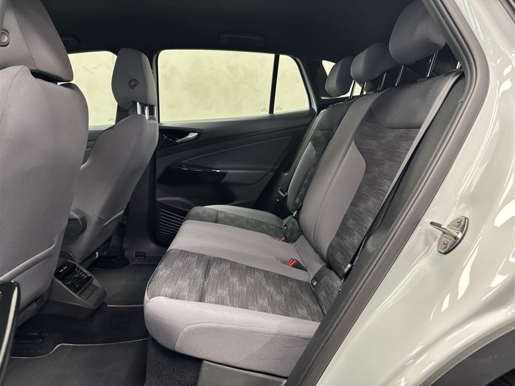 VW ID.4 EL Pure Performance 170HK 5d Aut. - Image 9