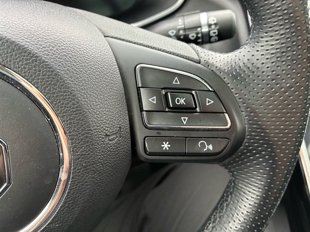 MG Marvel R EL Luxury 180HK 5d Aut. - Image 13