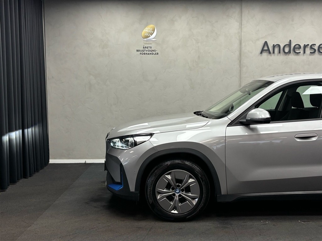 BMW iX1 xDrive30 EL 4x4 313HK 5d Aut. - Image 6