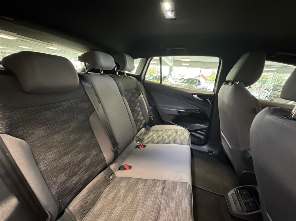 VW ID.4 EL Pure 170HK 5d Aut. - Image 9
