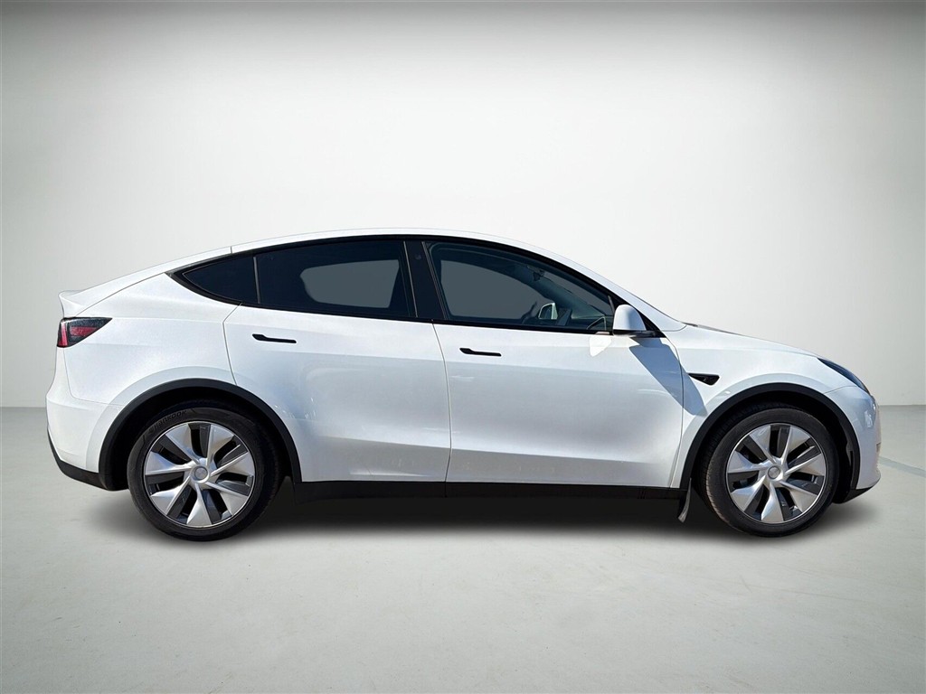 Tesla Model Y EL Long Range AWD 514HK 5d Aut. - Image 5