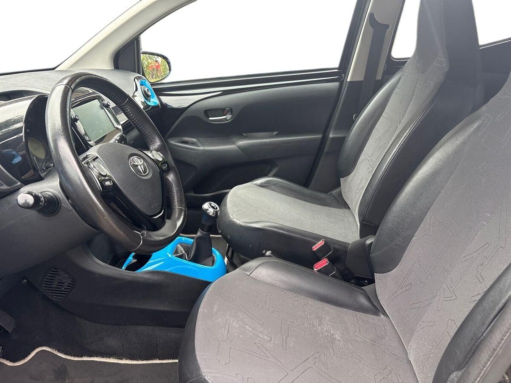Toyota Aygo 1,0 VVT-I X-Trend 72HK 5d - Image 10