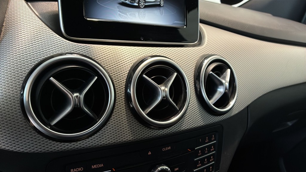 Mercedes-Benz B180 d 1,5 CDI Progressive 109HK 5d 6g - Image 27