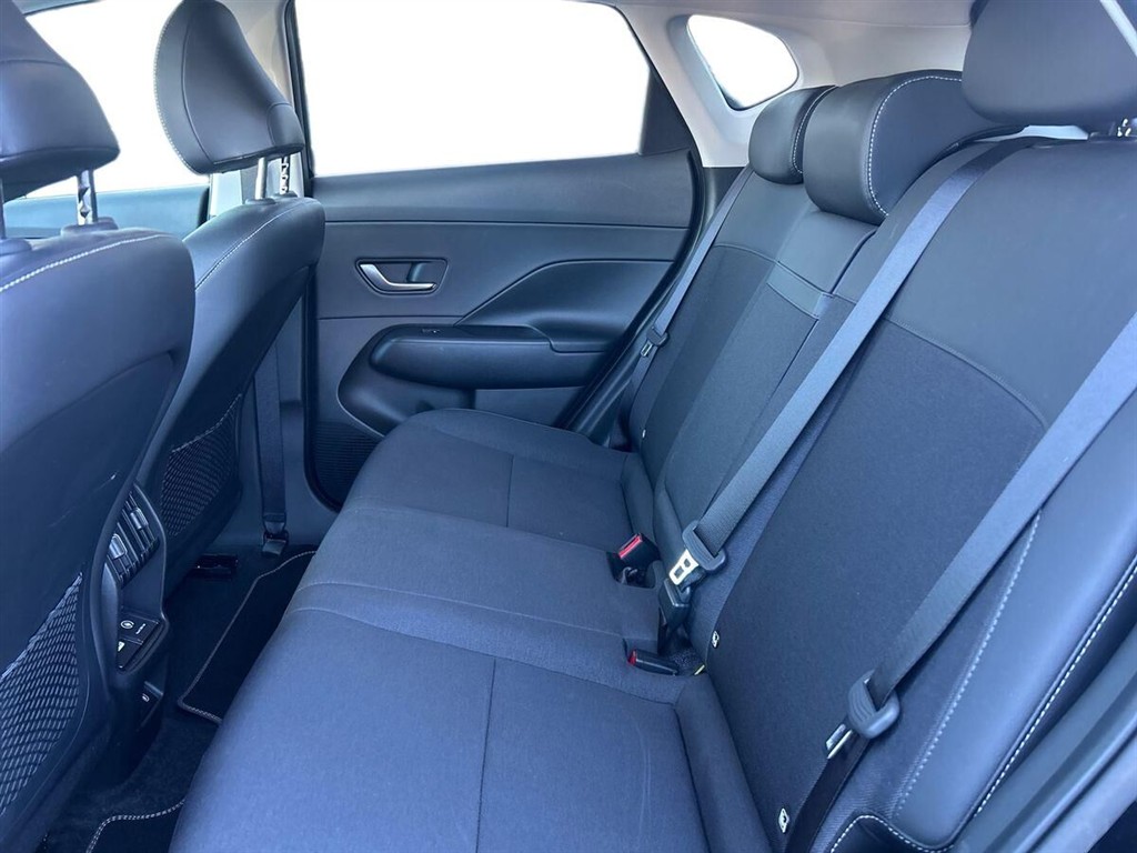 Hyundai Kona Electric 65,4 kWh Advanced Long Range 217HK 5d Aut. - Image 11