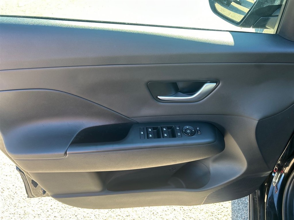 Hyundai Kona Electric 65,4 kWh Advanced Long Range 217HK 5d Aut. - Image 19