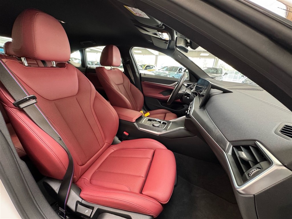 BMW i4 eDrive40 Gran Coupé EL M-Sport Pro 340HK 5d Aut. - Image 9