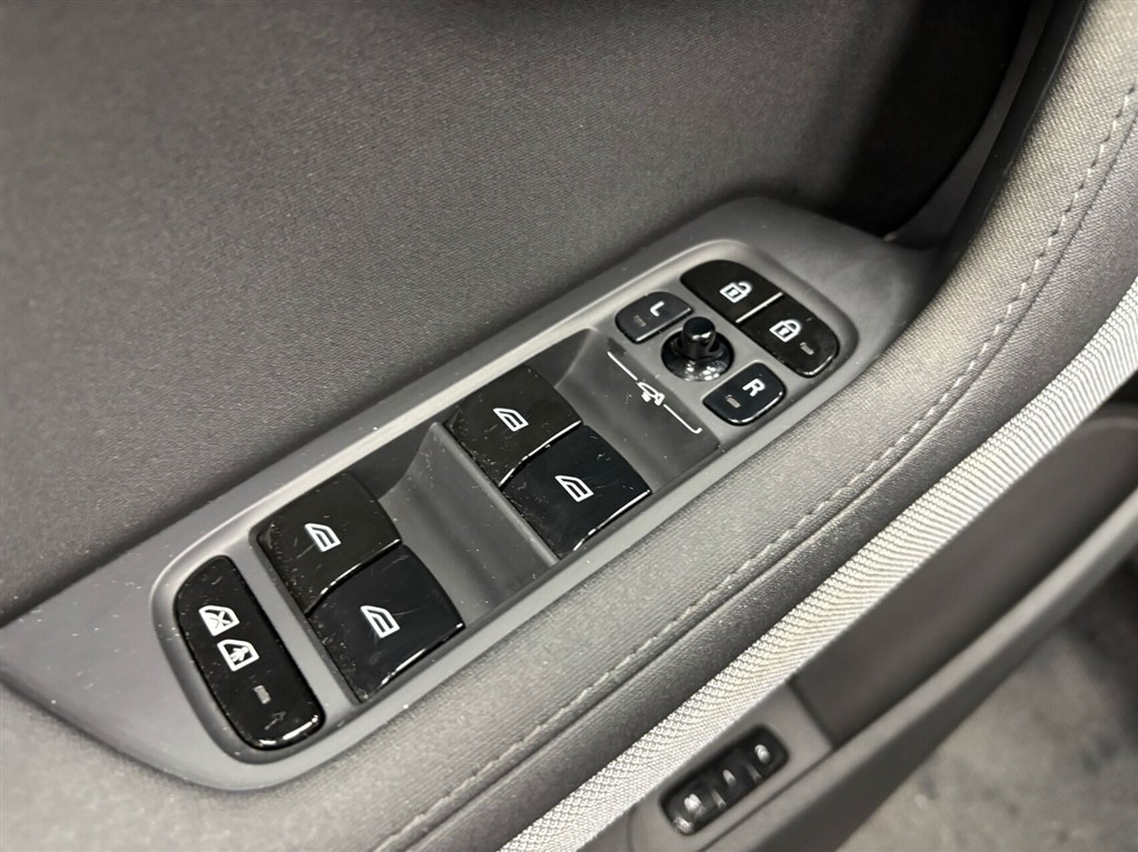 Polestar 2 EL Standard Range 224HK 5d Aut. - Image 12