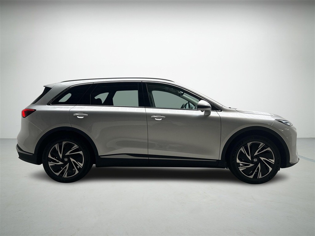 MG MGS6 Electric Long Range Luxury 245HK 5d Aut. - Image 6