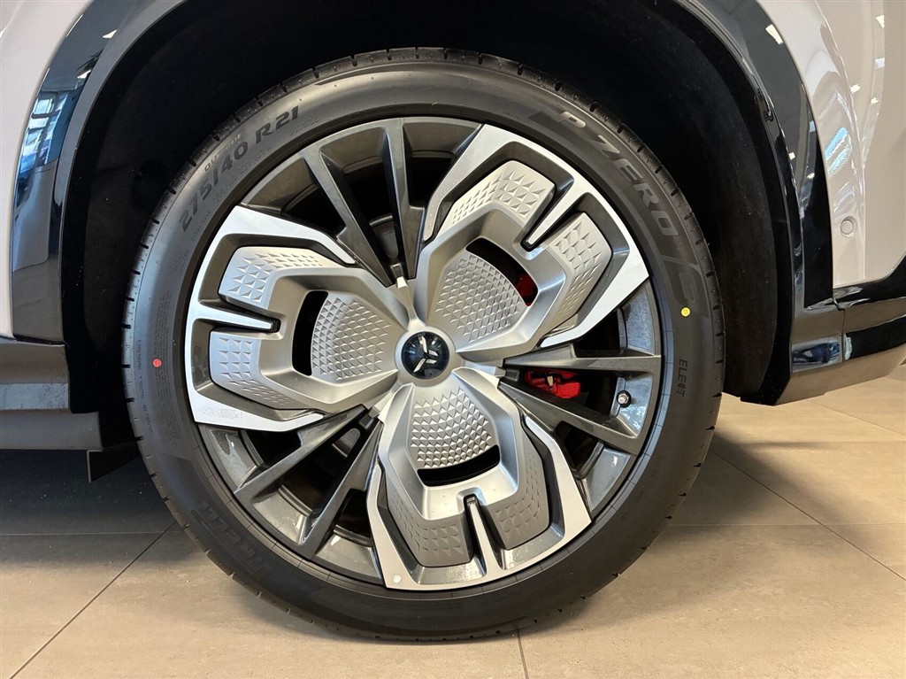 Hongqi EHS7 EL Exclusive Ltd 344HK 5d Aut. - Image 5