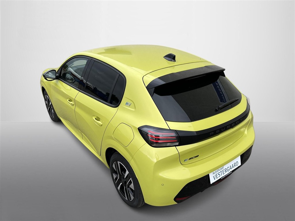 Peugeot e-208 EL Allure 156HK 5d Aut. - Image 8